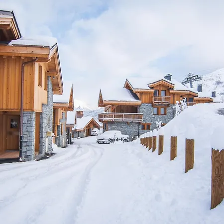 Chalet A : 3 Chambres, Jacuzzi, Sauna, Parking, Wifi *