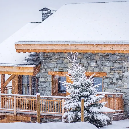 Chalet A : 3 Chambres, Jacuzzi, Sauna, Parking, Wifi